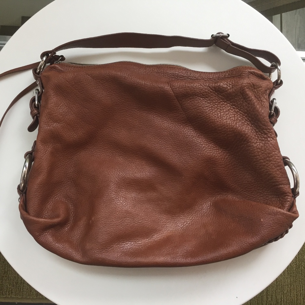 Leather Banana Republic shoulder bag